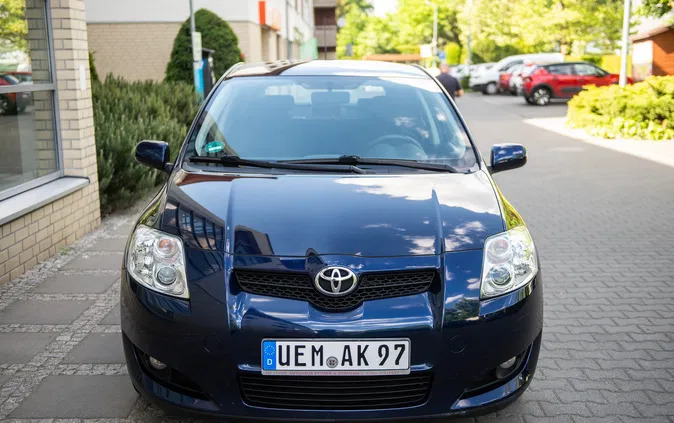 szczecin Toyota Auris cena 26900 przebieg: 162000, rok produkcji 2009 z Szczecin